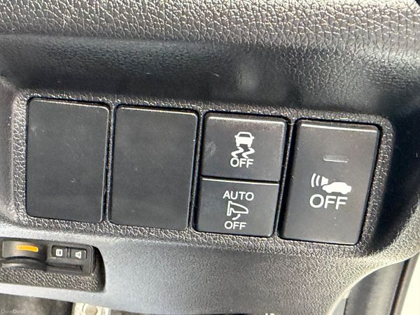 Honda Fit shuttle 2016 377002480