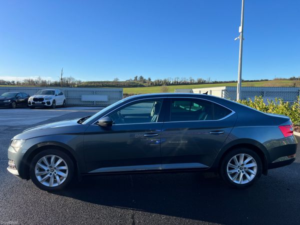 2021 (212) Skoda Superb SE Tech 2.0 TDI 377141578