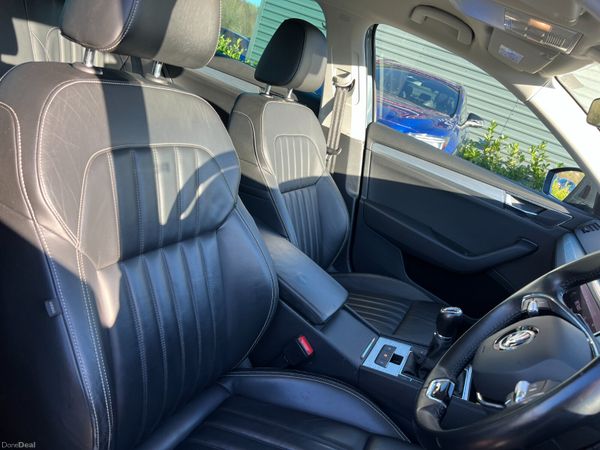 2021 (212) Skoda Superb SE Tech 2.0 TDI 377141590
