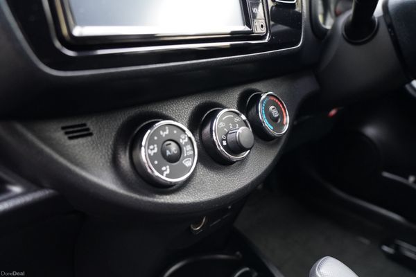 Toyota Vitz 2019 Automatic 377146061