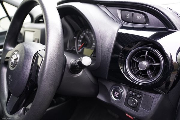 Toyota Vitz 2019 Automatic 377146063