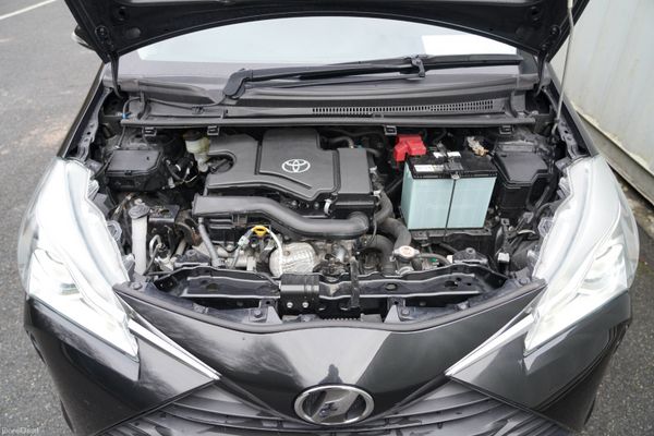 Toyota Vitz 2019 Automatic 377146065
