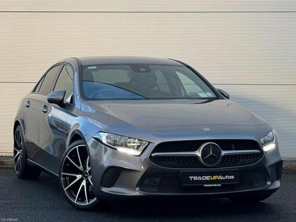 Mercedes-Benz A180d Auto Night Edition 377151112