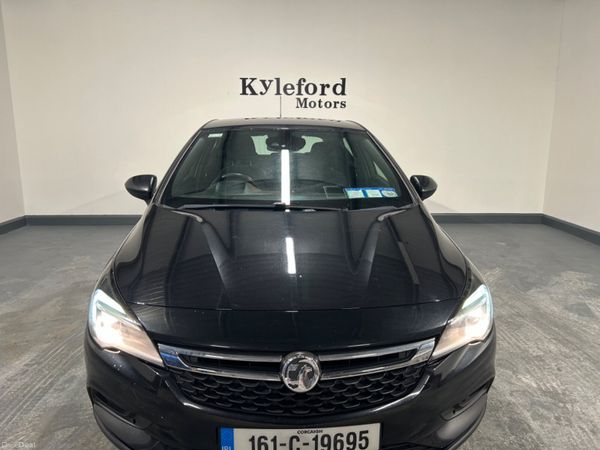 Vauxhall Astra 2016 377167638