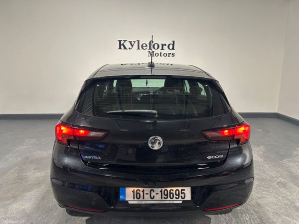 Vauxhall Astra 2016 377167700