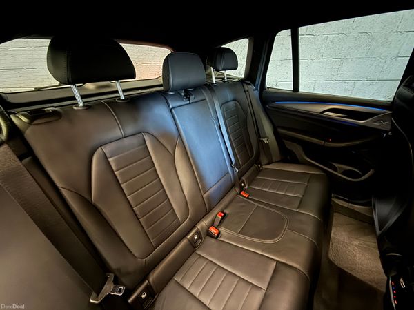 212 BMW X3 X-Drive 30E M-Sport 377172203