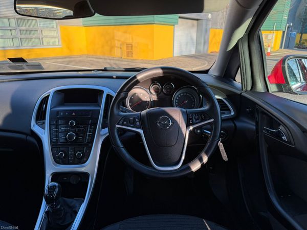 Opel Astra 1.6 CDTI Excite 377178032