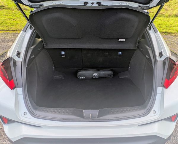 Toyota C-HR SOL 2022 / AUTO/ NEW NCT 03/28 377180830