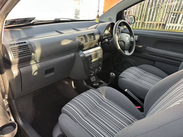 Volkswagen Fox 1.2 Petrol NCT LOW KMS 377114440