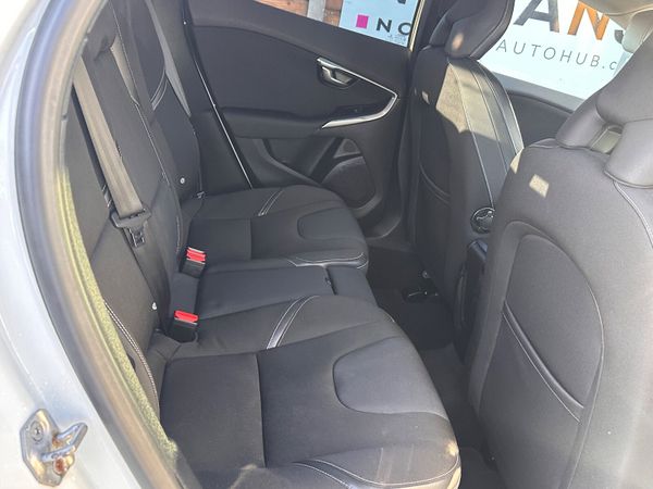 Volvo V40 2015 T4 R DESIGN 377249749