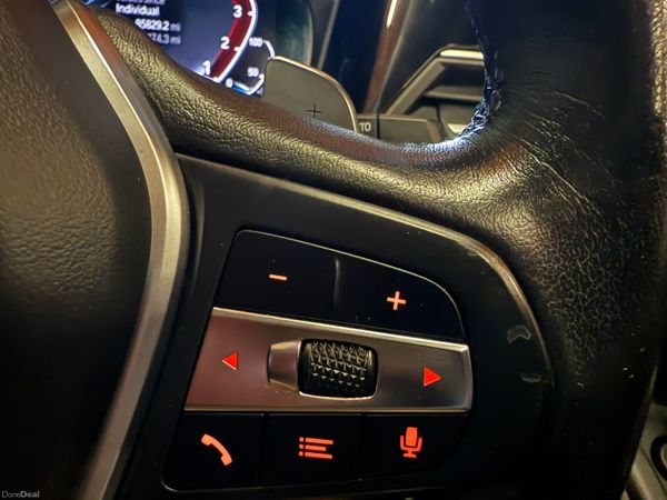 221 BMW 330e SE Pro Touring 377266797