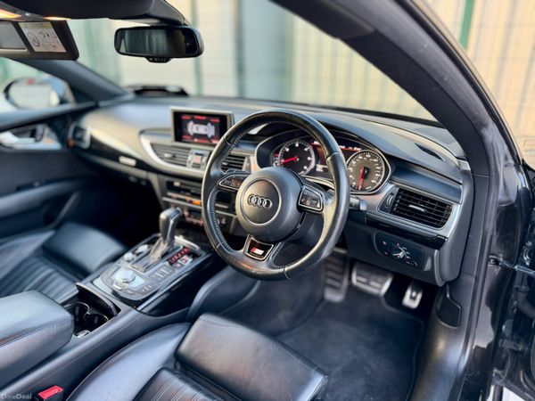 Audi A7 2016 S-Line Black Edition 377270440