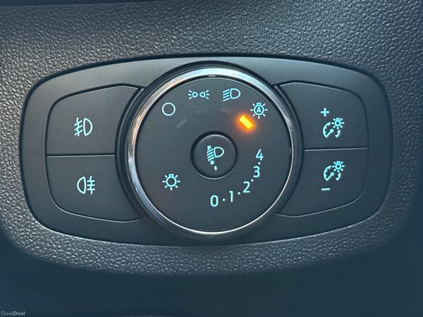 Immaculate Auto 231 Ford Fiesta! 377291658