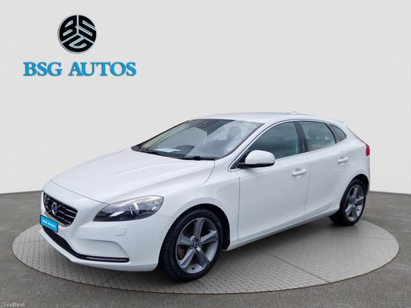 2015 VOLVO V40  T4 1.6 AUTO*FULL LEATHER SEATS* 377296632