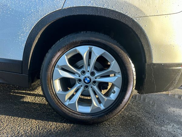 BMW X1 2.0 sDrive18d AUTO NCT 377224820