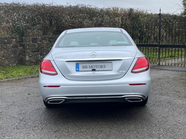 Mercedes-Benz E-Class E 220 D AVANTGARDE A/T 377349676
