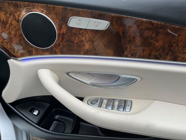 Mercedes-Benz E-Class E 220 D AVANTGARDE A/T 377349752