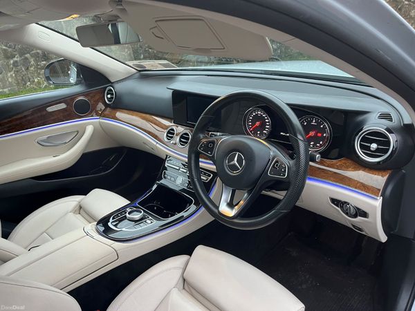 Mercedes-Benz E-Class E 220 D AVANTGARDE A/T 377349732