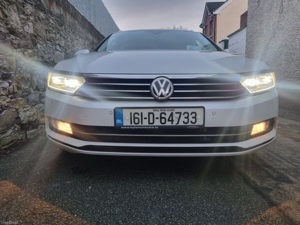 Volkswagen Passat 2016 377352246