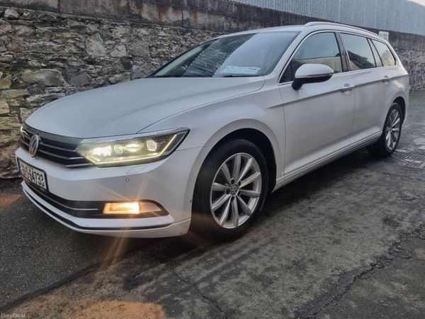 Volkswagen Passat 2016 377352248