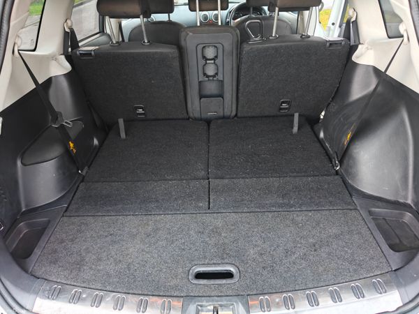 131 Nissan Qashqai+2 PAN ROOF SAT NAV 7 Seater 377388781