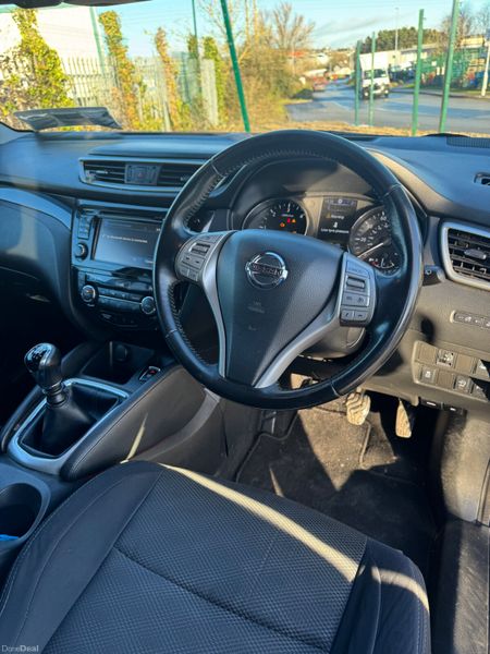 Nissan Qashqai 2016 377313296