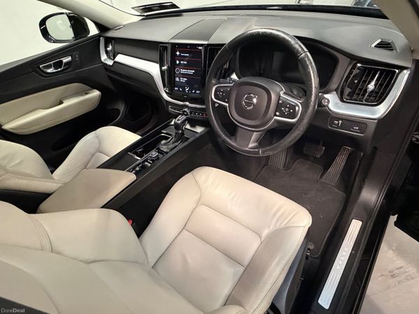 182 Volvo XC60 2.0D 190 AWD MOMENTUM 377318924