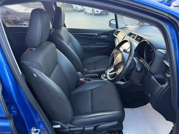 2016 Honda Fit  1.5 Hybrid auto Top Specs 377445404