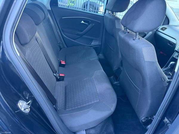 2015 Volkswagon Polo 1.2L  Automatic 377447752