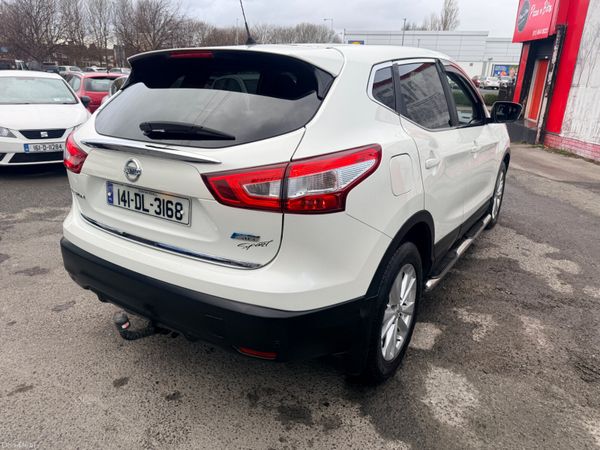 Nissan Qashqai 1.5DSL XE HIGH SPEC NCT TAX 377474999