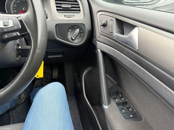 13 VW golf 1.2 AUTOS 377479150