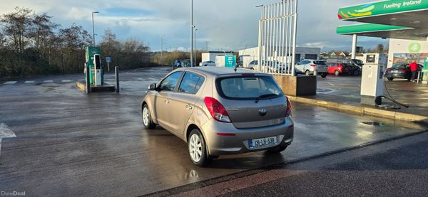 Hyundai i20 Premium Spec New Chain 377487727