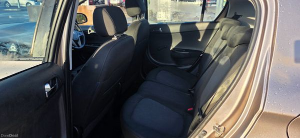 Hyundai i20 Premium Spec New Chain 377487734