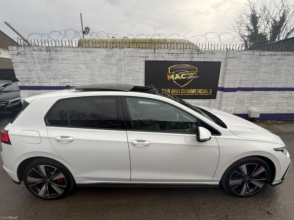 Volkswagen Golf GTE 2023 377415942