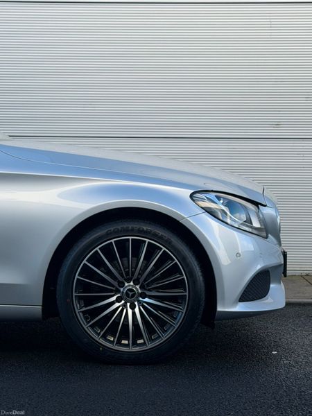 Mercedes-Benz C220d 2017 SE 377419782