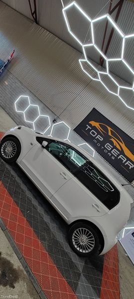 2016 VW Up 5 doors- Finance available 377424500