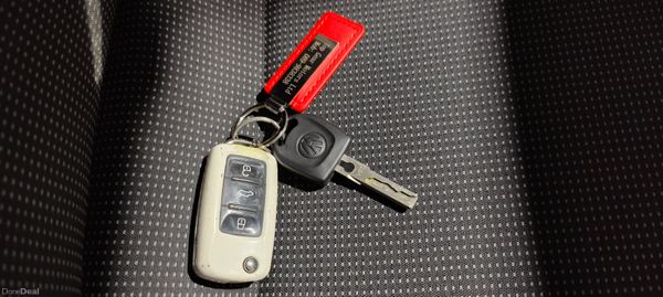 2016 VW Up 5 doors- Finance available 377424504