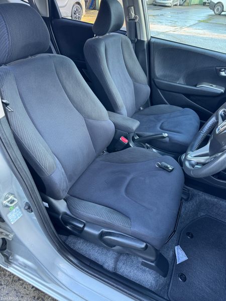 Honda Fit 1.3 Hybrid Auto 27000kms 2012 377426368