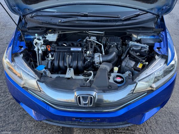 Honda Fit 1.5 Hybrid Auto 45000 KM 2 Keys 377426572