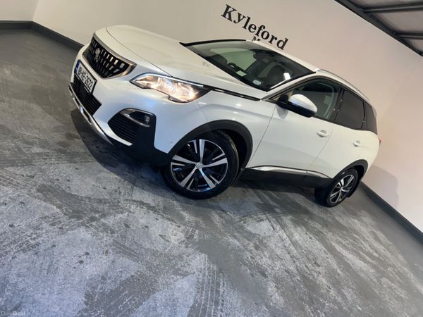 Peugeot 3008 2018 377427780