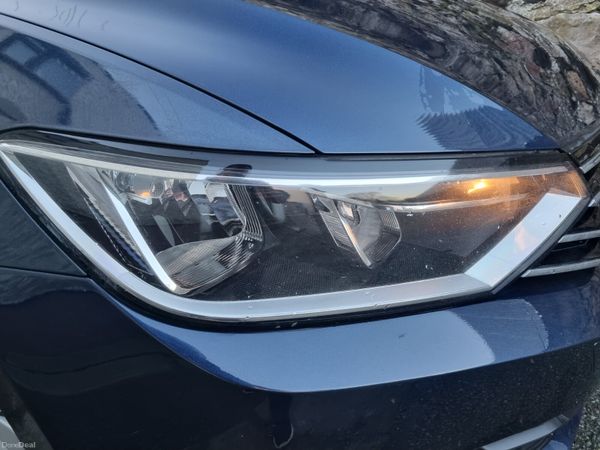 Volkswagen Passat 2017 377427728