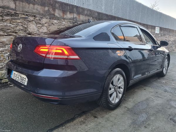 Volkswagen Passat 2017 377427734