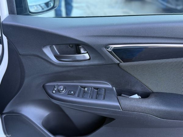 2018 Honda Fit hybrid Auto/ Sports Sensing model 377438180