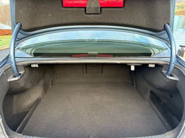 2015 Volkswagen Passat 1.6TDI Low Km 377578531