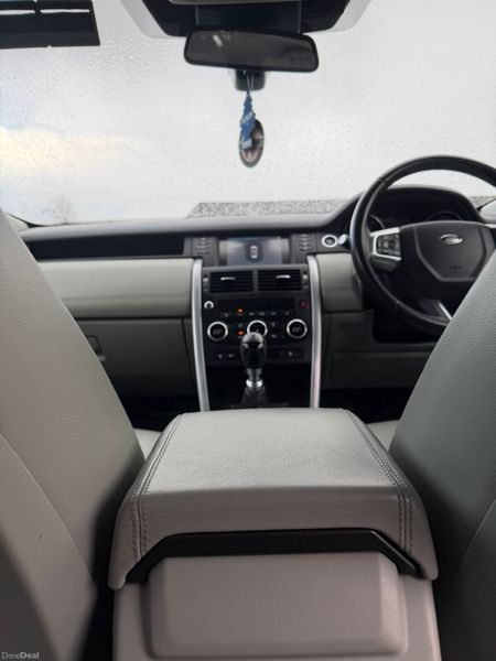 181 Land Rover Discovery Sport TD4 377585354