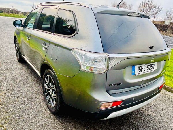 Mitsubishi Outlander 2015 4x4 377598658