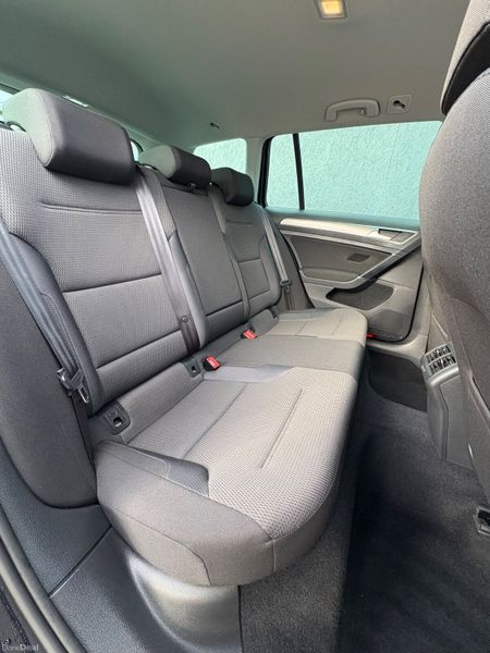Volkswagen Golf Estate 1.2 TSi Automatic 377599816
