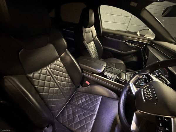 Audi A8 50TDi Quattro SE Luxury 377508364