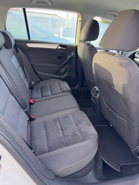 VW GOLF AUTOMATIC 377510764