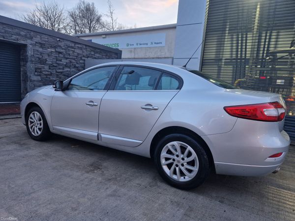 Renault Fluence, Auto , low kms ,2 Year Warranty , 377513501